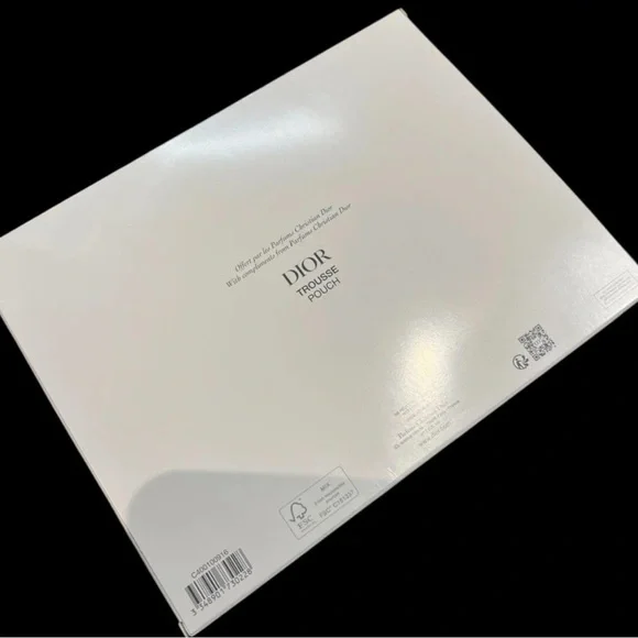 Christian Dior White and Red Wristlet - Picture 7 of 7